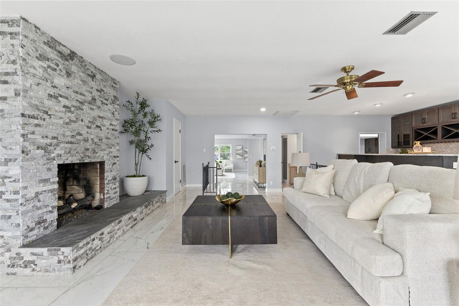 PATRICIAN POINT - Residential Lease