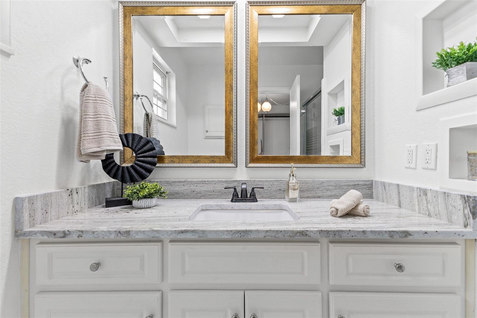 PATRICIAN POINT - Residential Lease