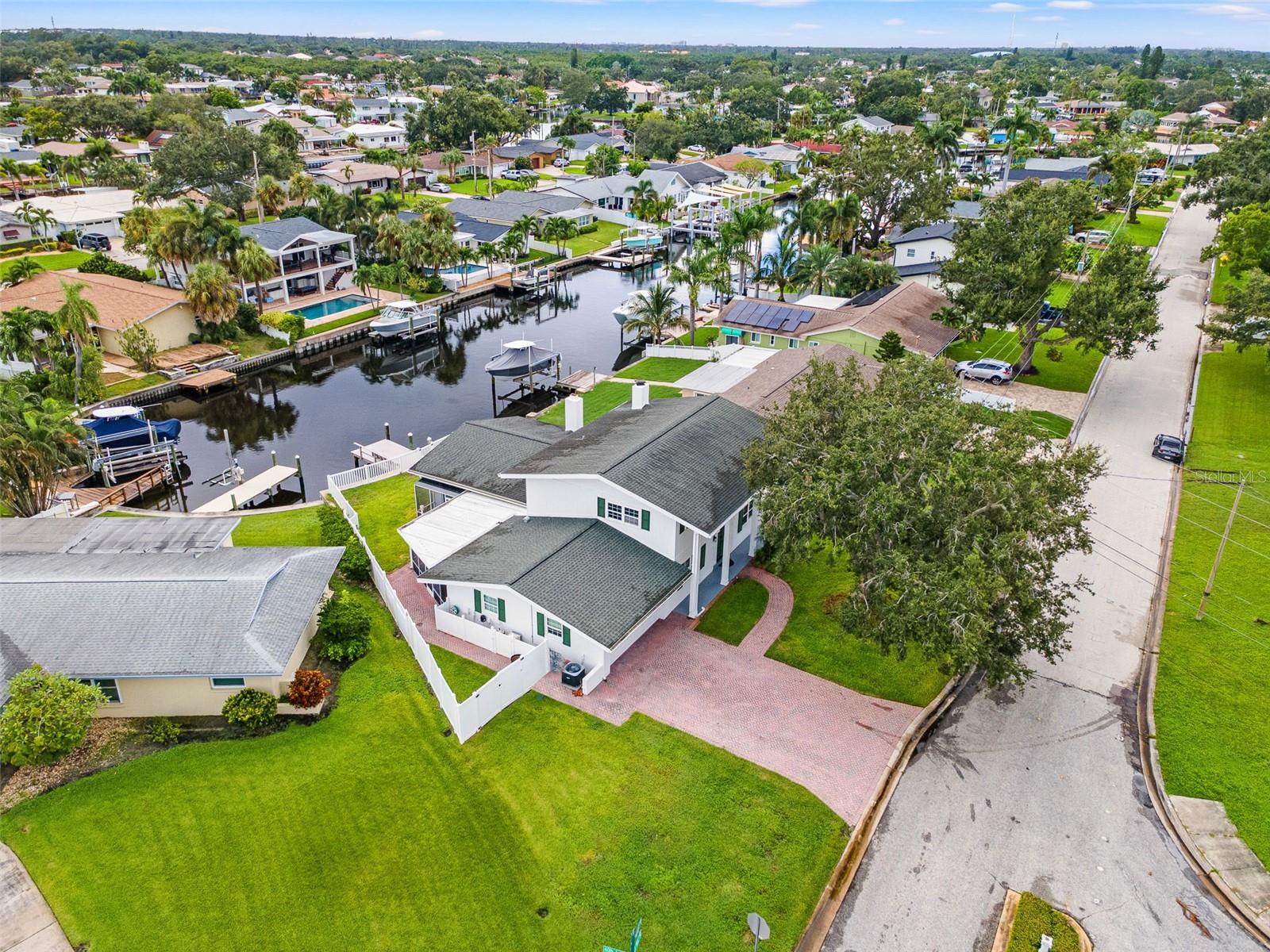 PATRICIAN POINT - Residential Lease