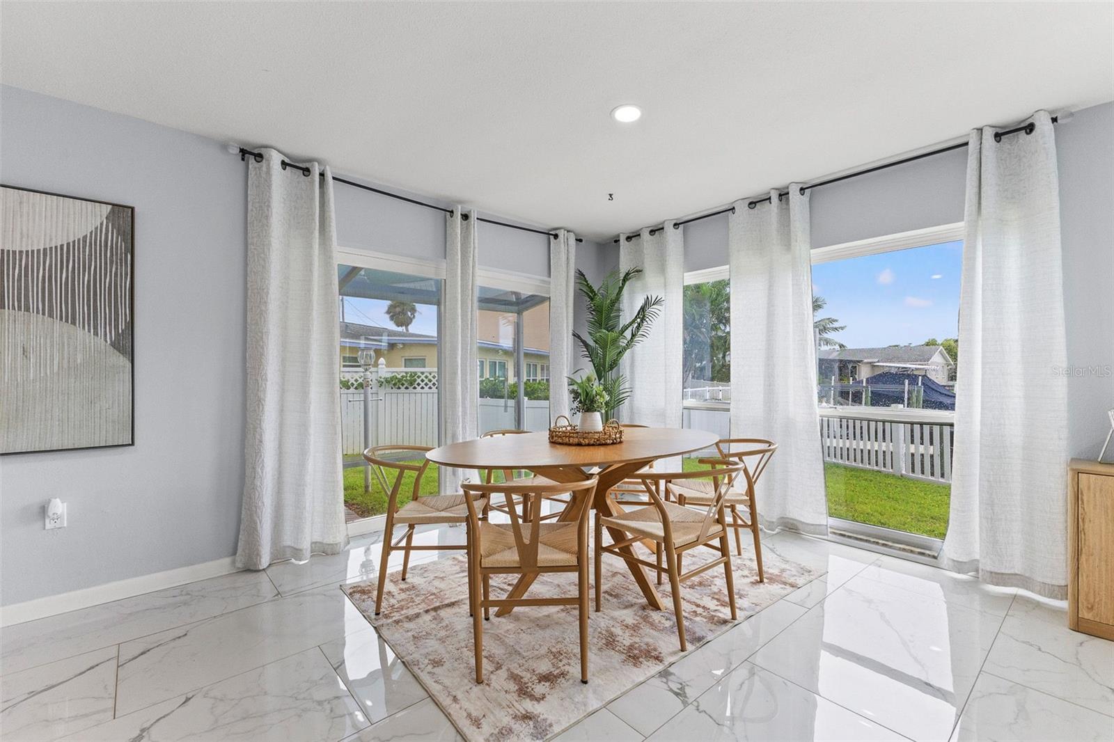 PATRICIAN POINT - Residential Lease