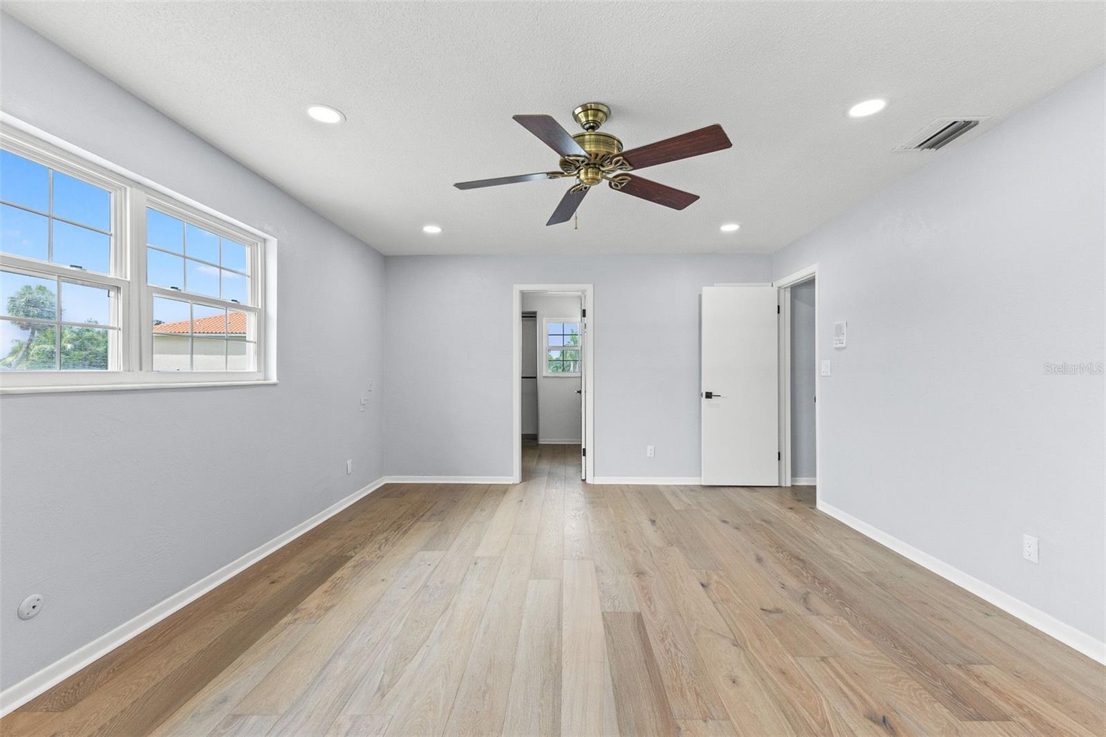 PATRICIAN POINT - Residential Lease