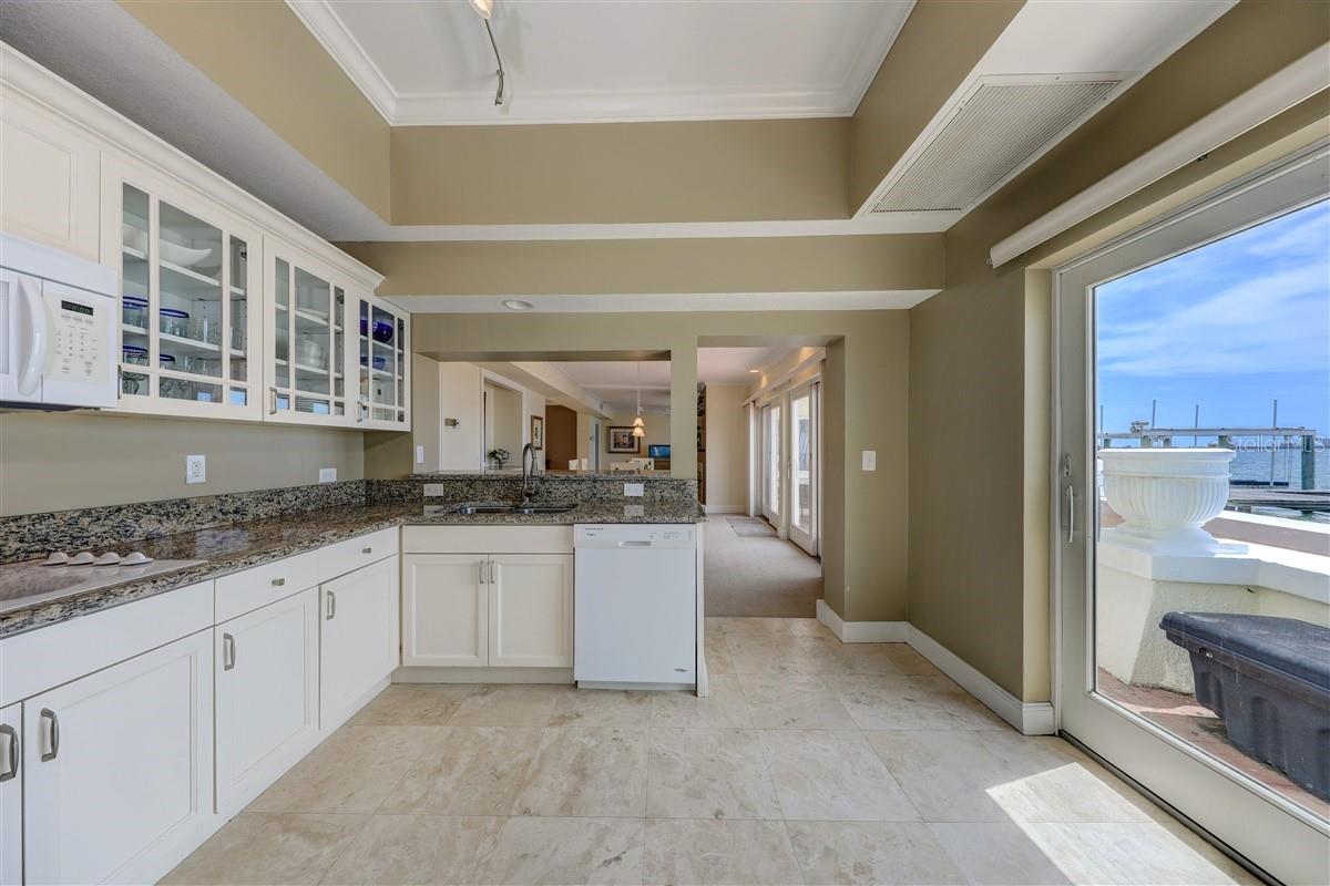 HARBOR OAKS - Residential