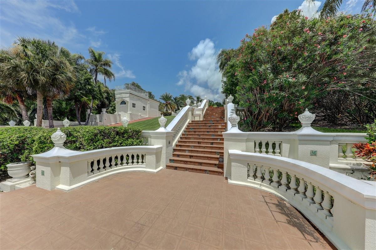 HARBOR OAKS - Residential