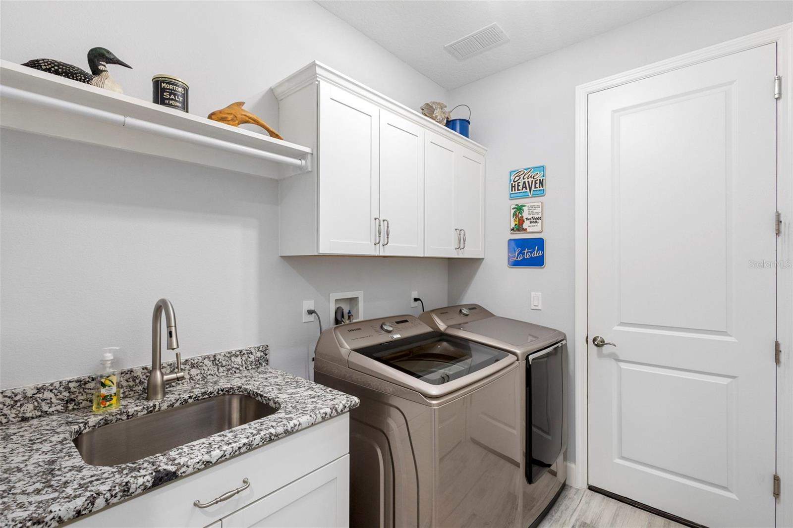 VICTORIA HILLS PHASE 6 - Residential