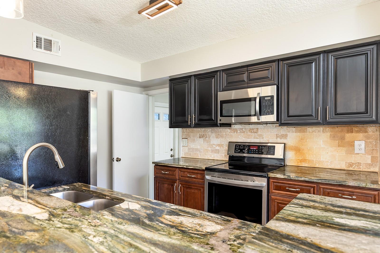 FERNWAY - Residential