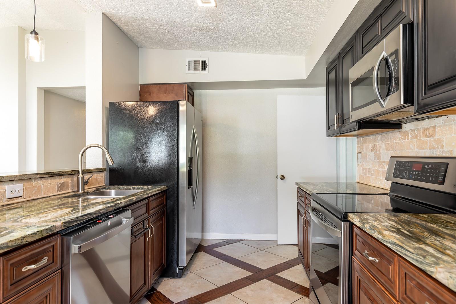 FERNWAY - Residential