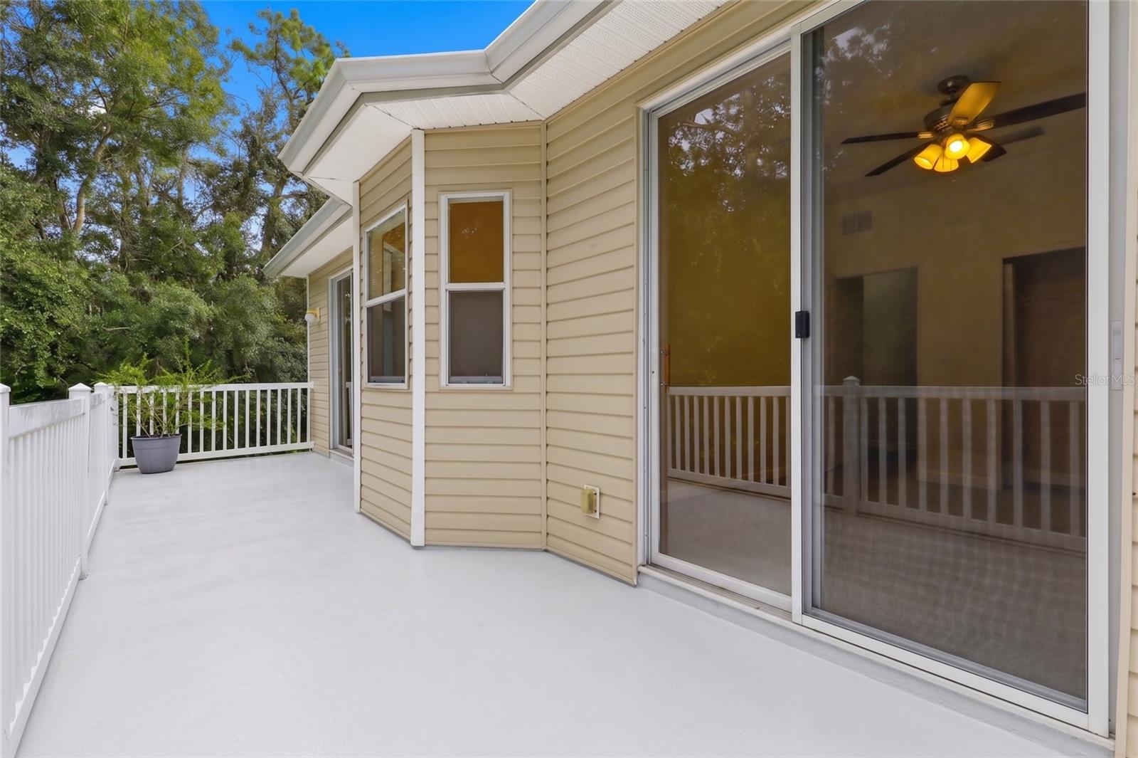 2621 FIDDLESTICK CIRCLE