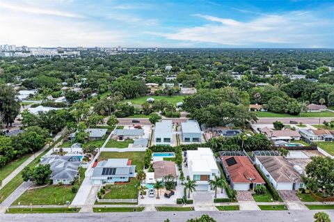 A home in SARASOTA