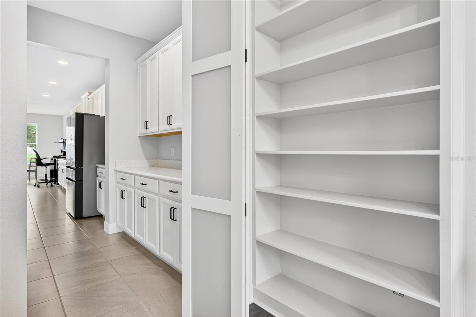 HANOVER LAKES PH 2 - Residential