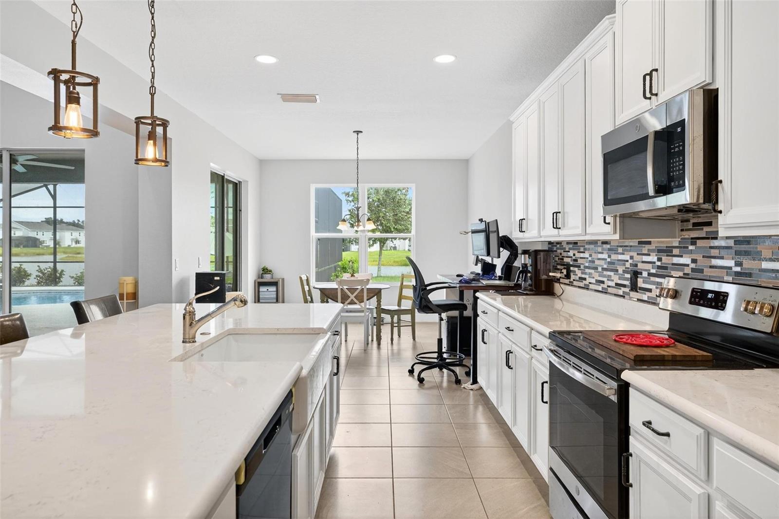 HANOVER LAKES PH 2 - Residential