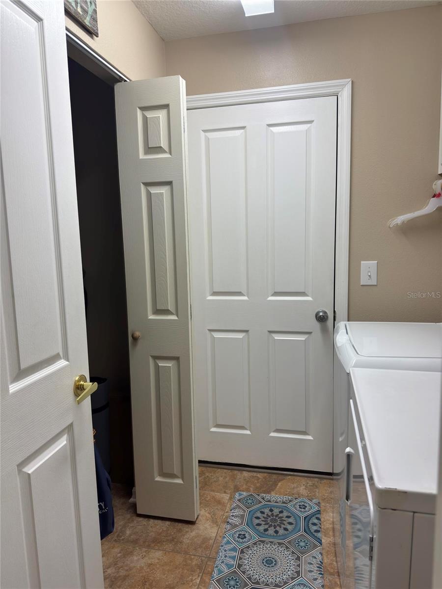 GROVES PH 02 - Residential