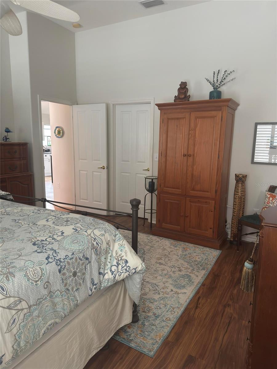 GROVES PH 02 - Residential