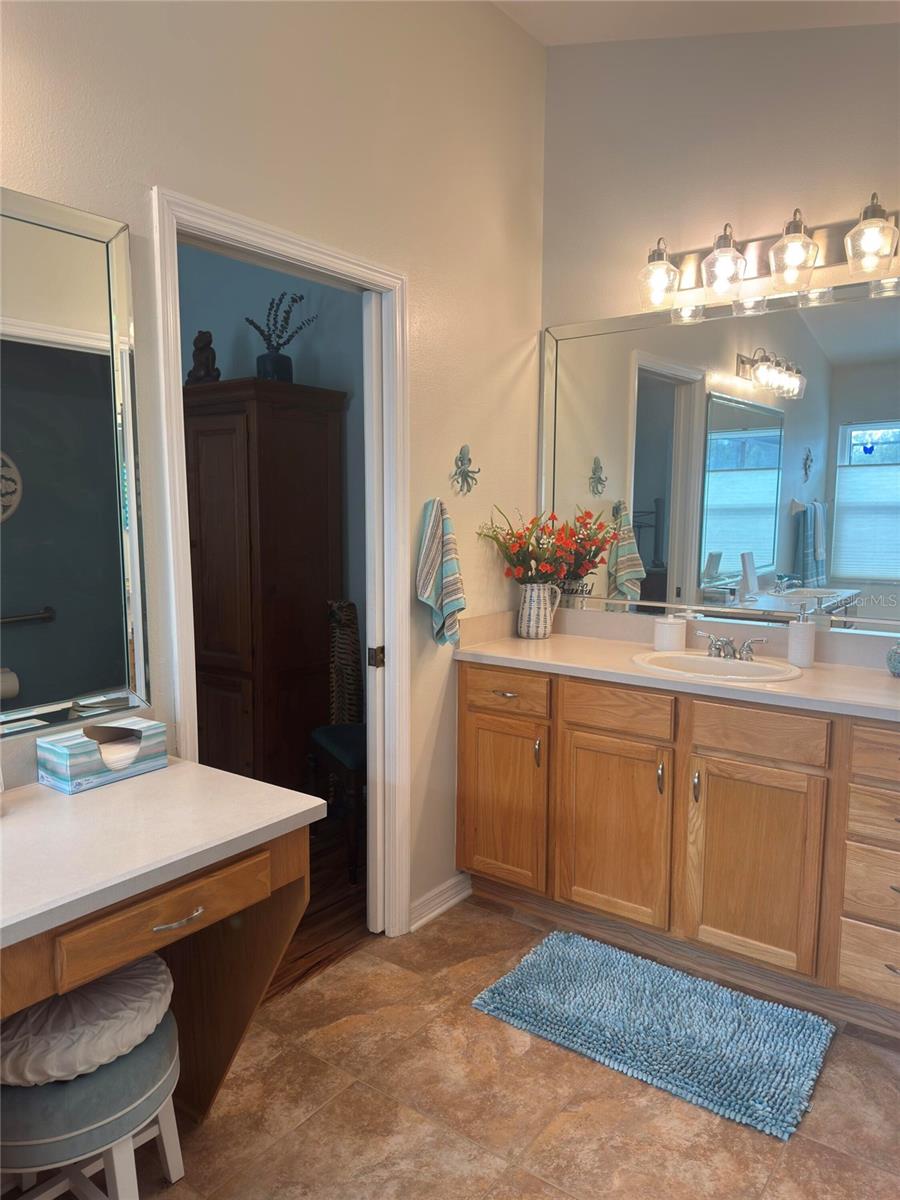 GROVES PH 02 - Residential