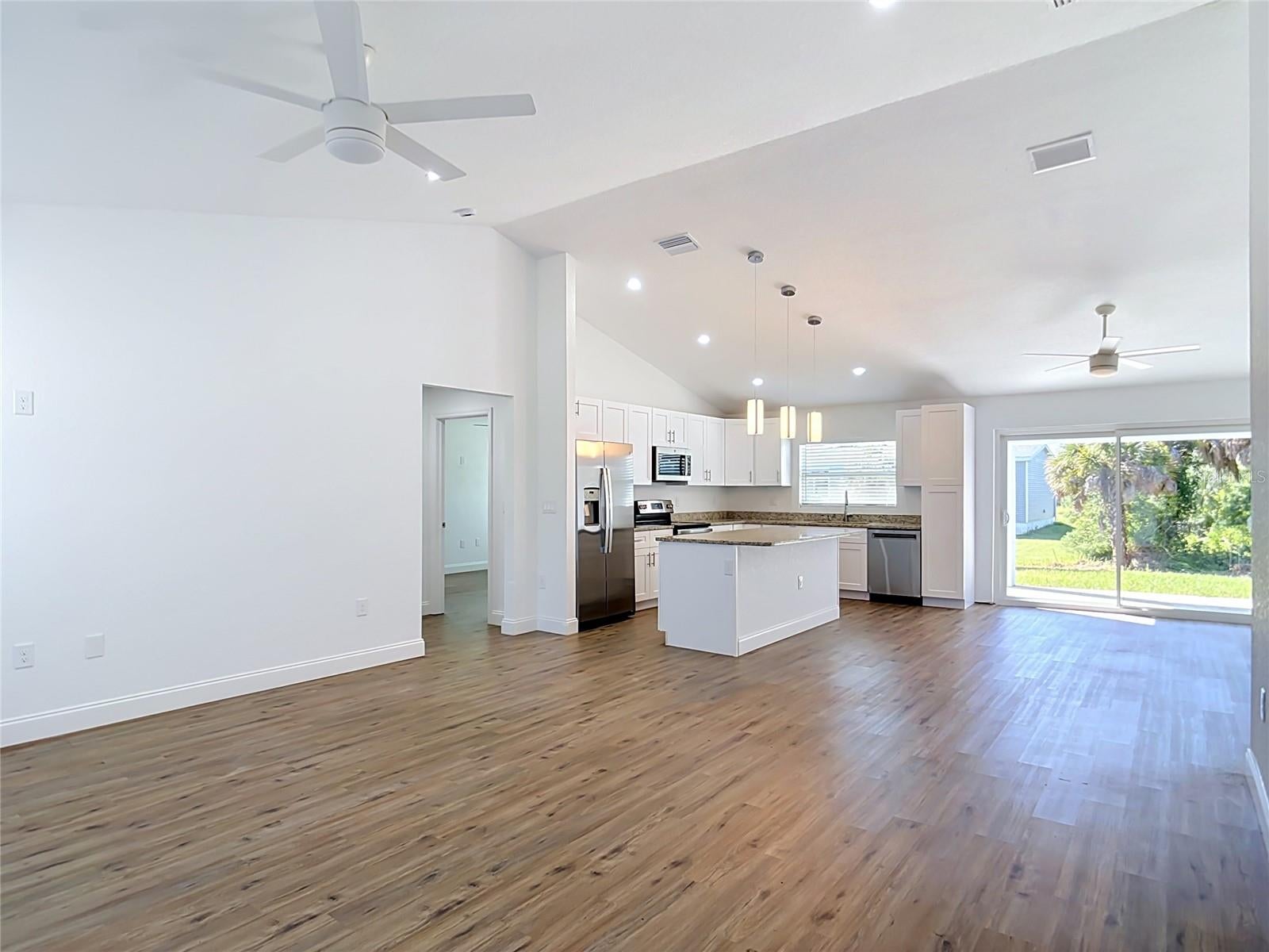 19191 WILLARD AVENUE, PORT CHARLOTTE, FL, 33954 3 19191 WILLARD AVENUE