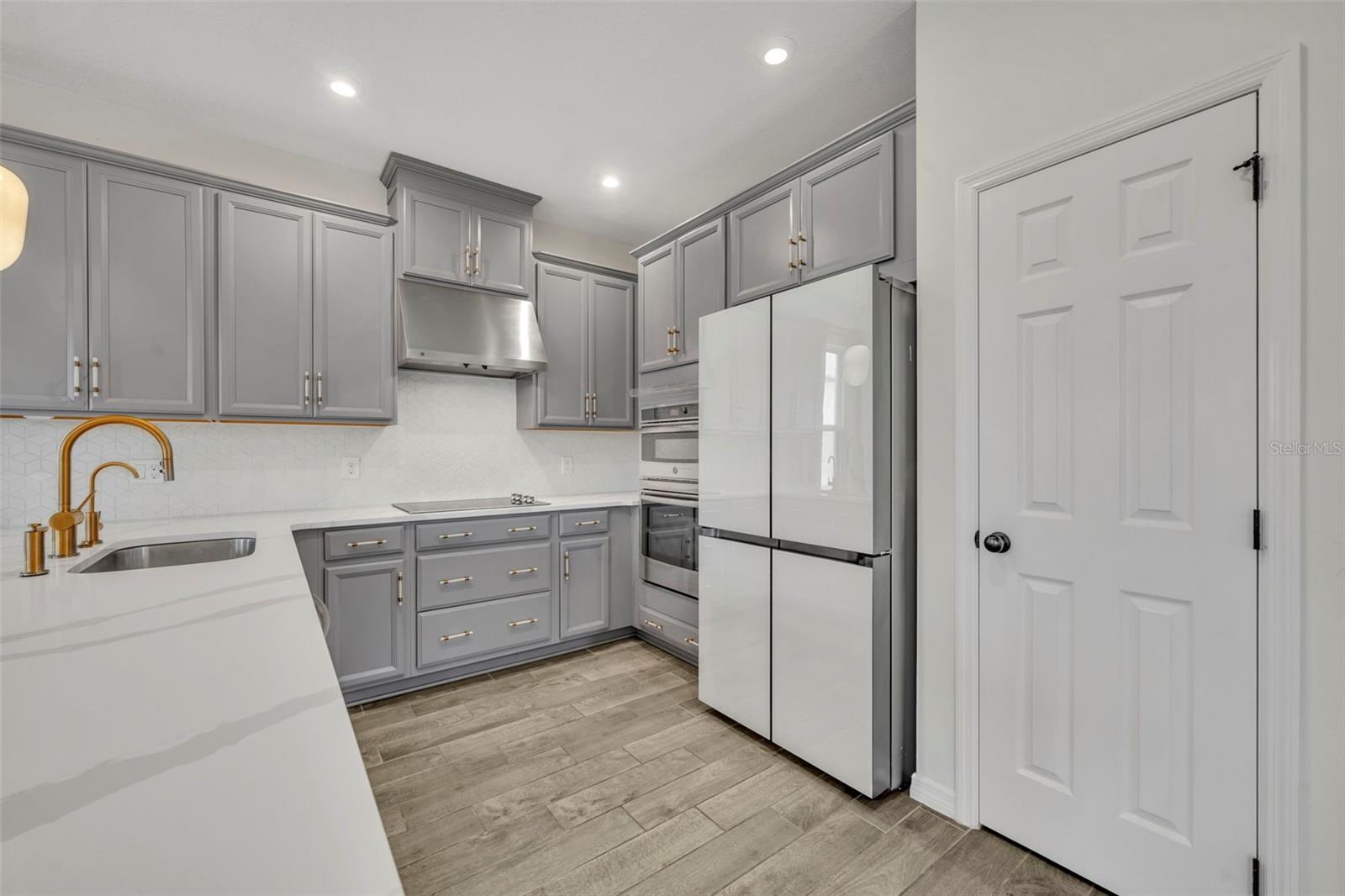 MEADOWS AT HAWKS CREST - Residential