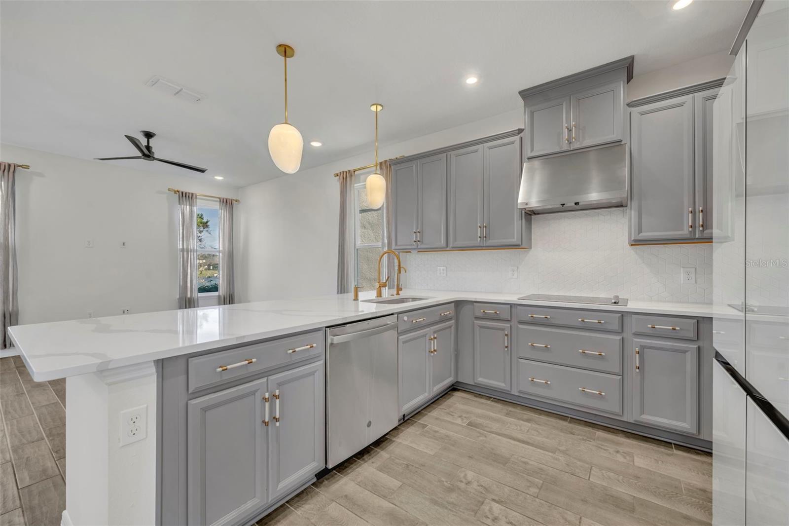 MEADOWS AT HAWKS CREST - Residential