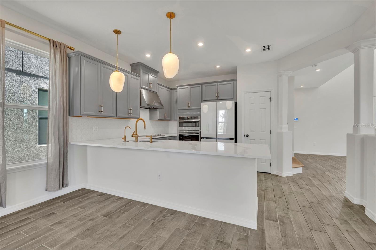 MEADOWS AT HAWKS CREST - Residential