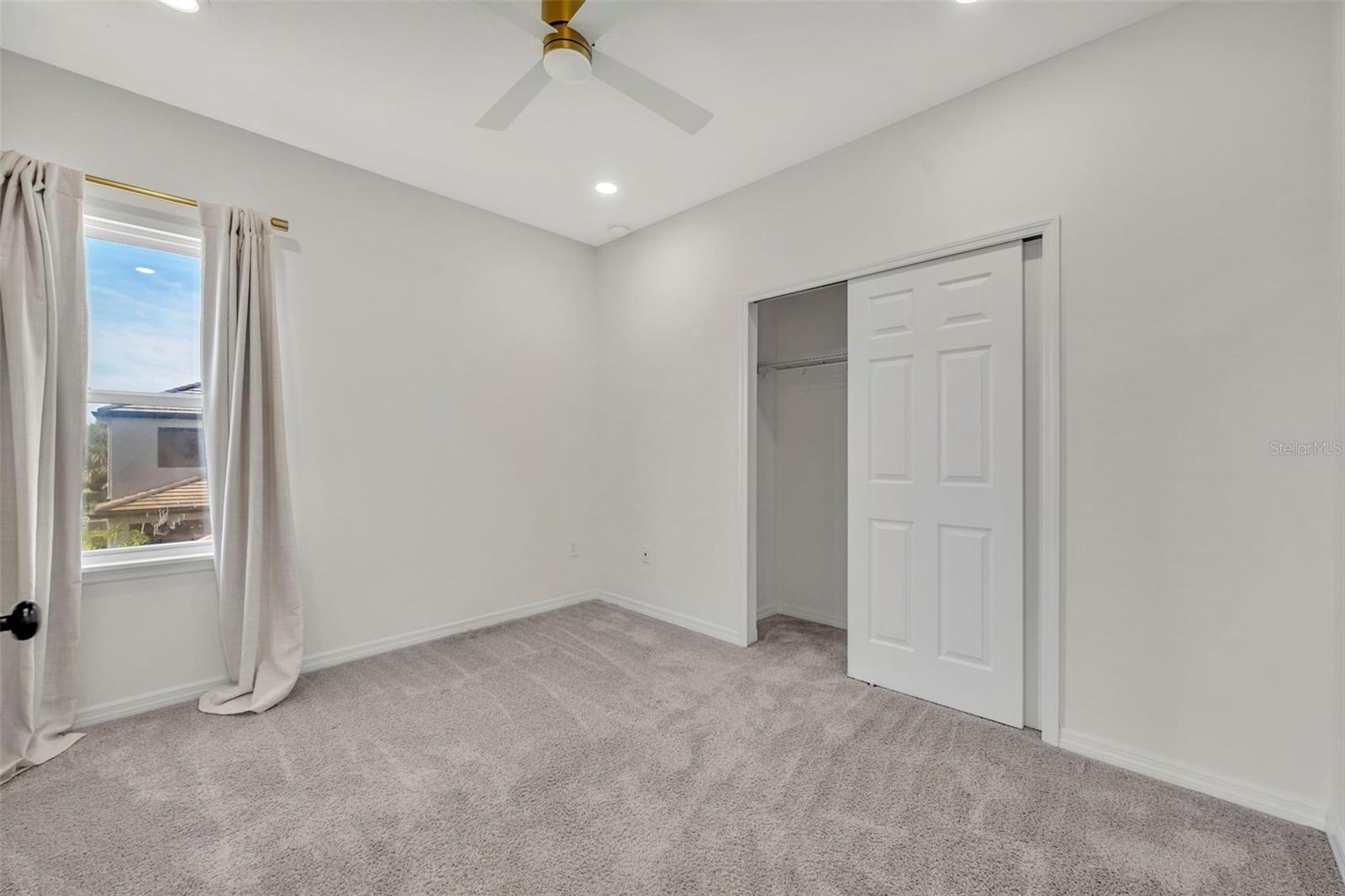 MEADOWS AT HAWKS CREST - Residential