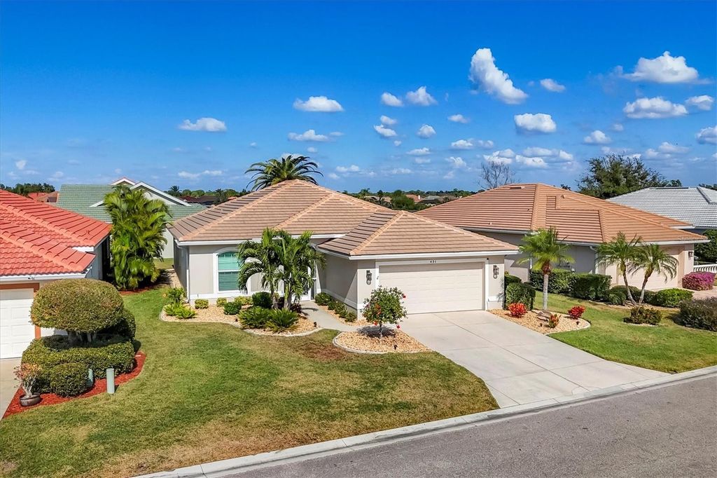 Photo of 421 Pinewood Lake Drive, Venice, FL 34285 (MLS # N6142440)