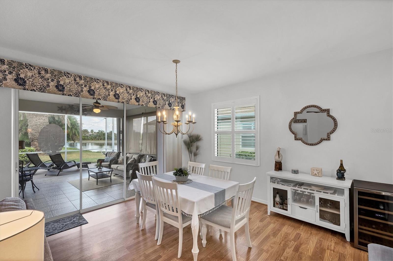 PELICAN POINTE GOLF & COUNTRY CLUB - Residential