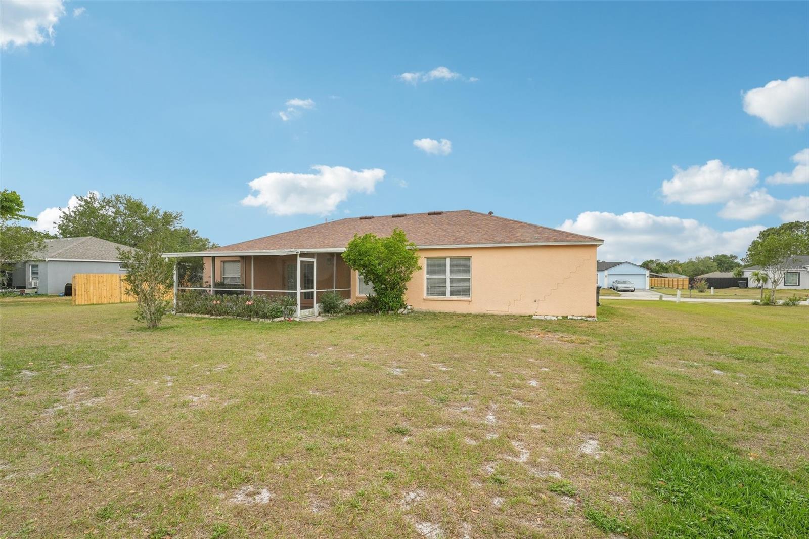 12124 COLONIAL ESTATES LANE