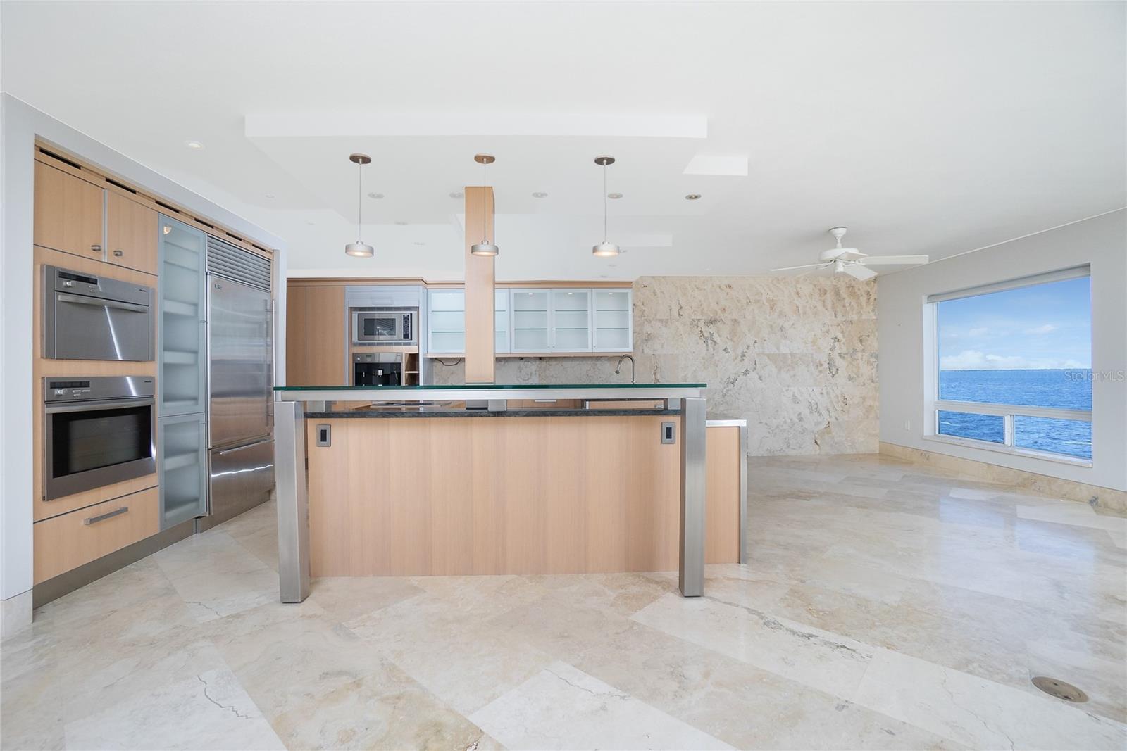 1 COLONY POINT DR 16B