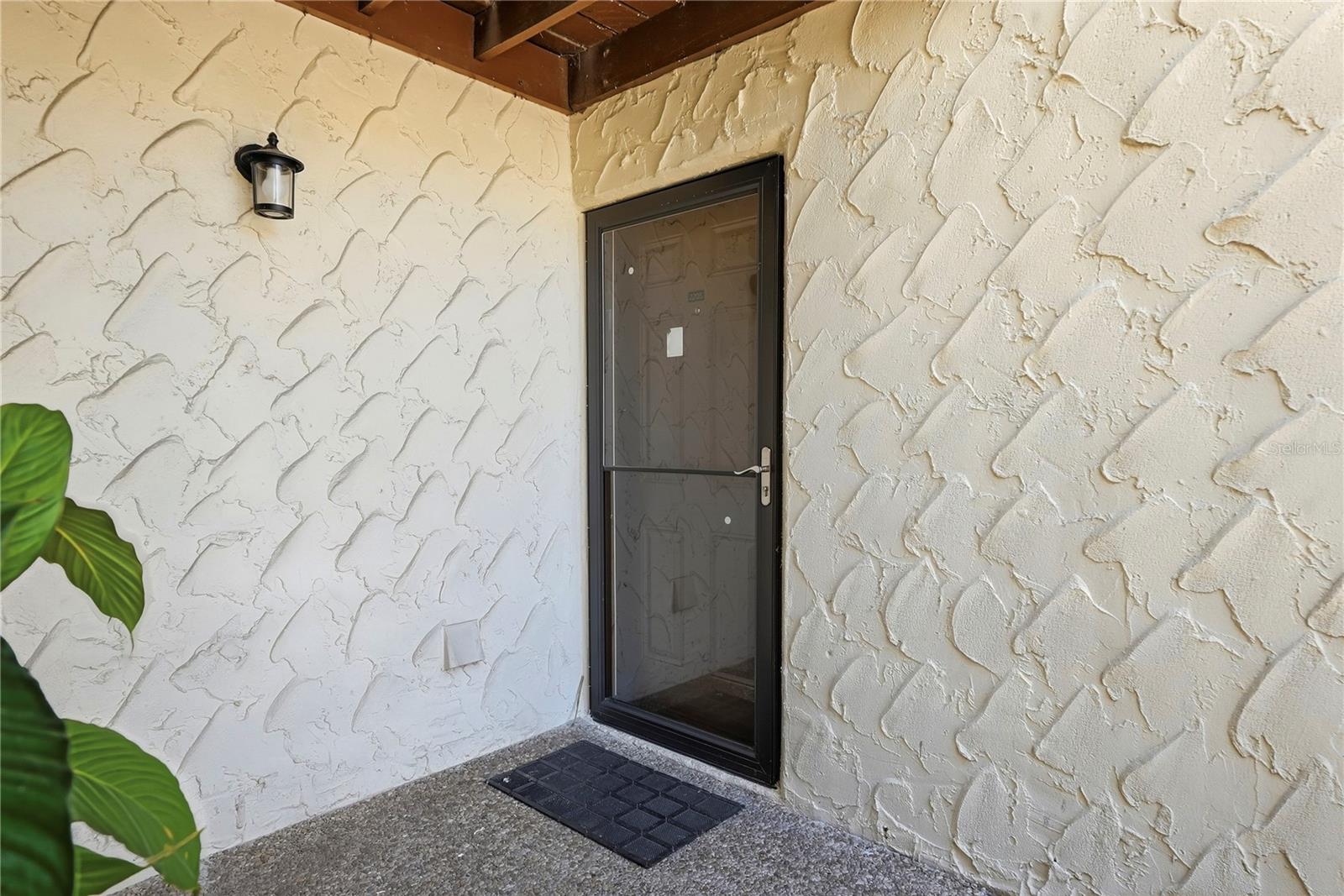 PEPPERTREE LAKE CONDO - Residential