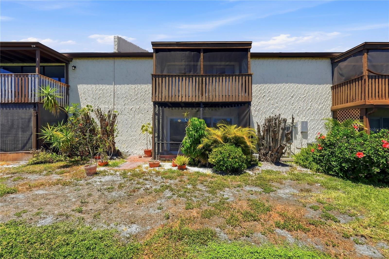 PEPPERTREE LAKE CONDO - Residential