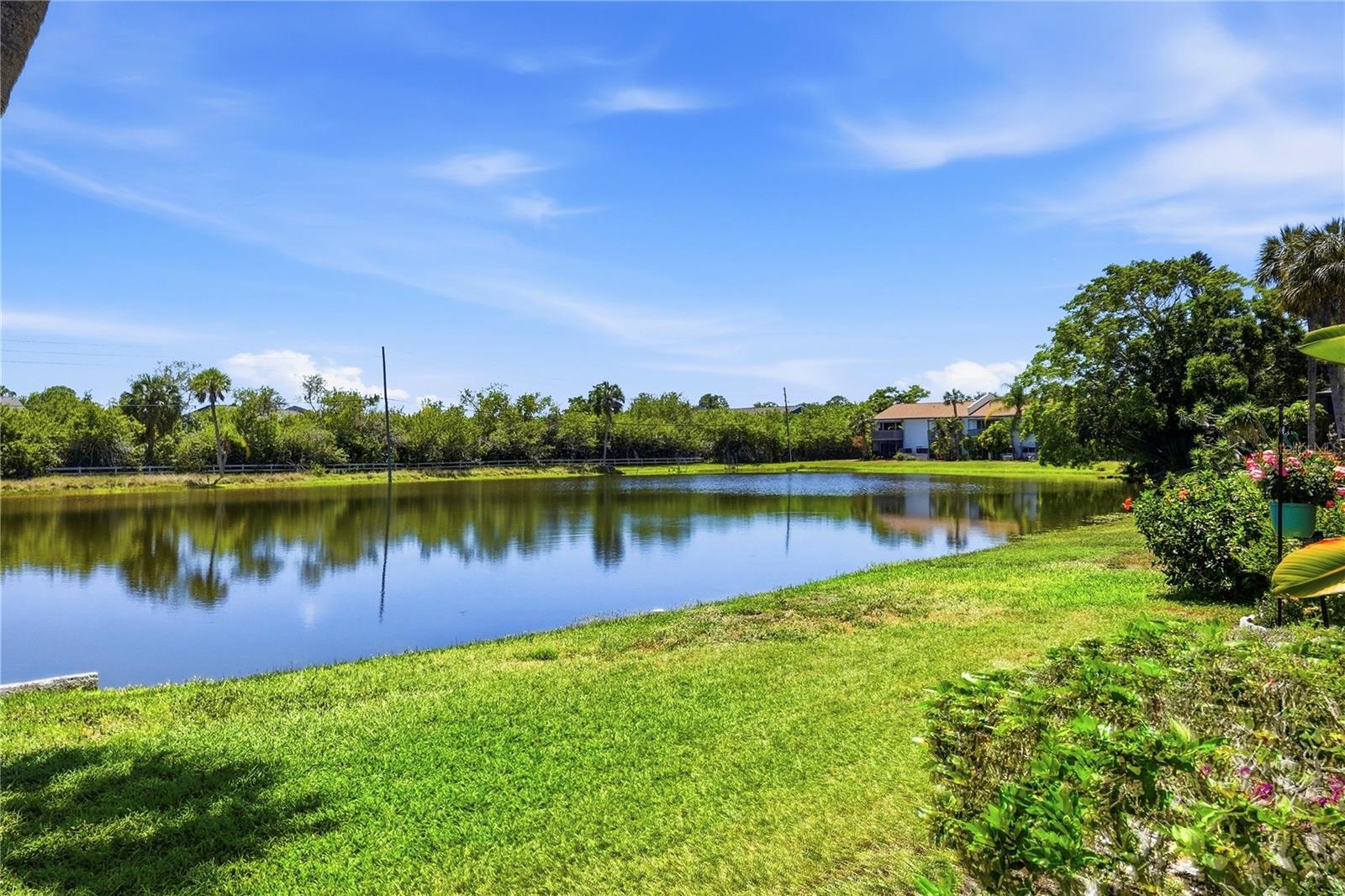 PEPPERTREE LAKE CONDO - Residential