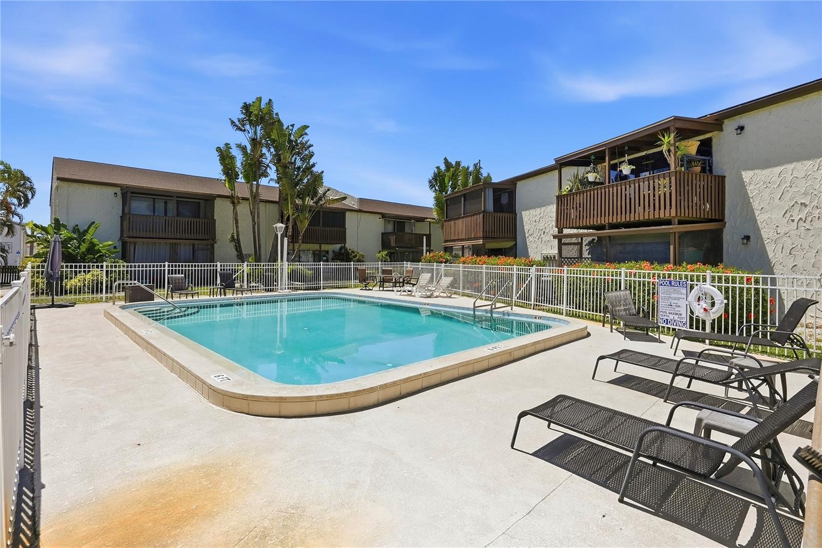 PEPPERTREE LAKE CONDO - Residential