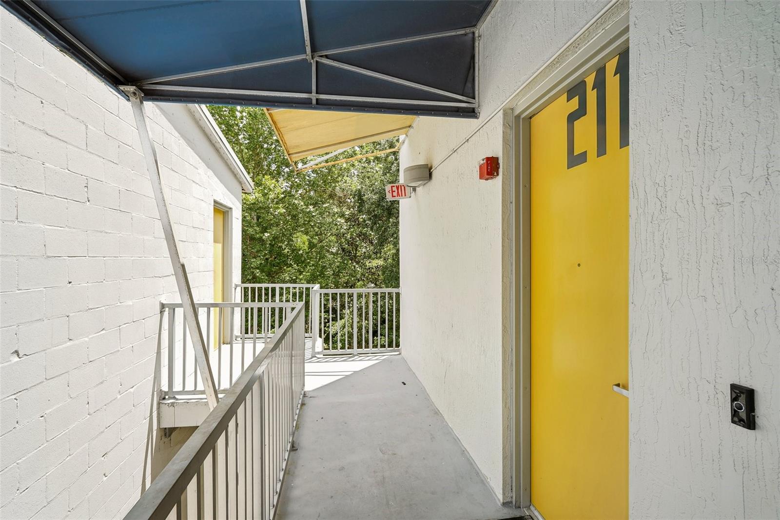 2515 SW 35TH PLACE 211