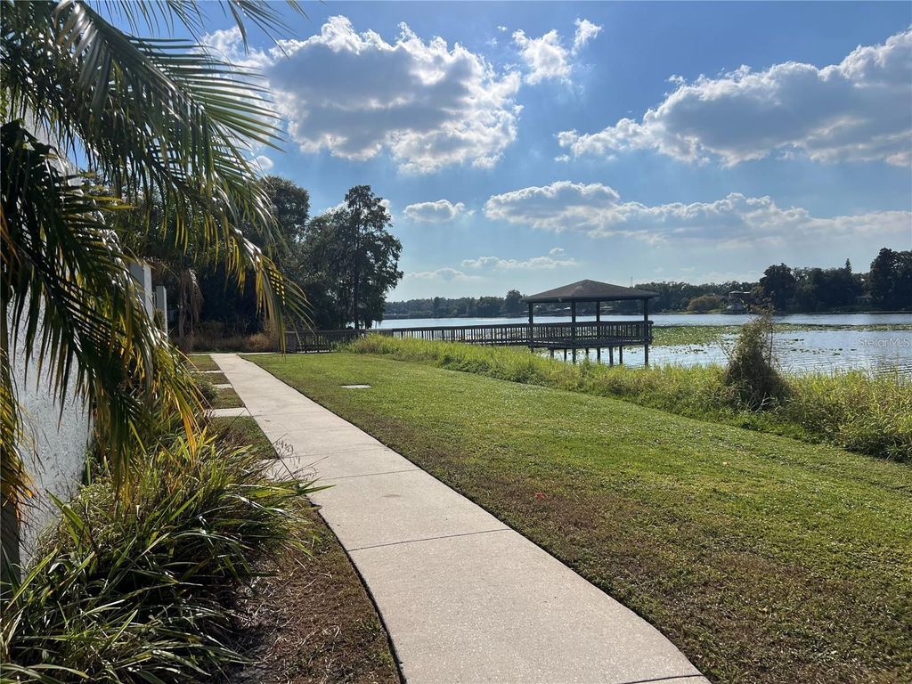 Photo of 4141 Dolphin Drive #4141, Tampa, FL 33617 (MLS # TB8493625)