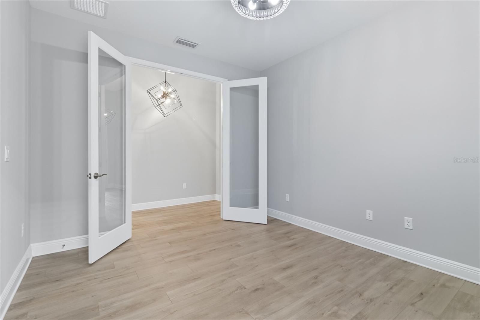 BEXLEY SOUTH 4-4 & NORTH 3-1 P - Residential Lease