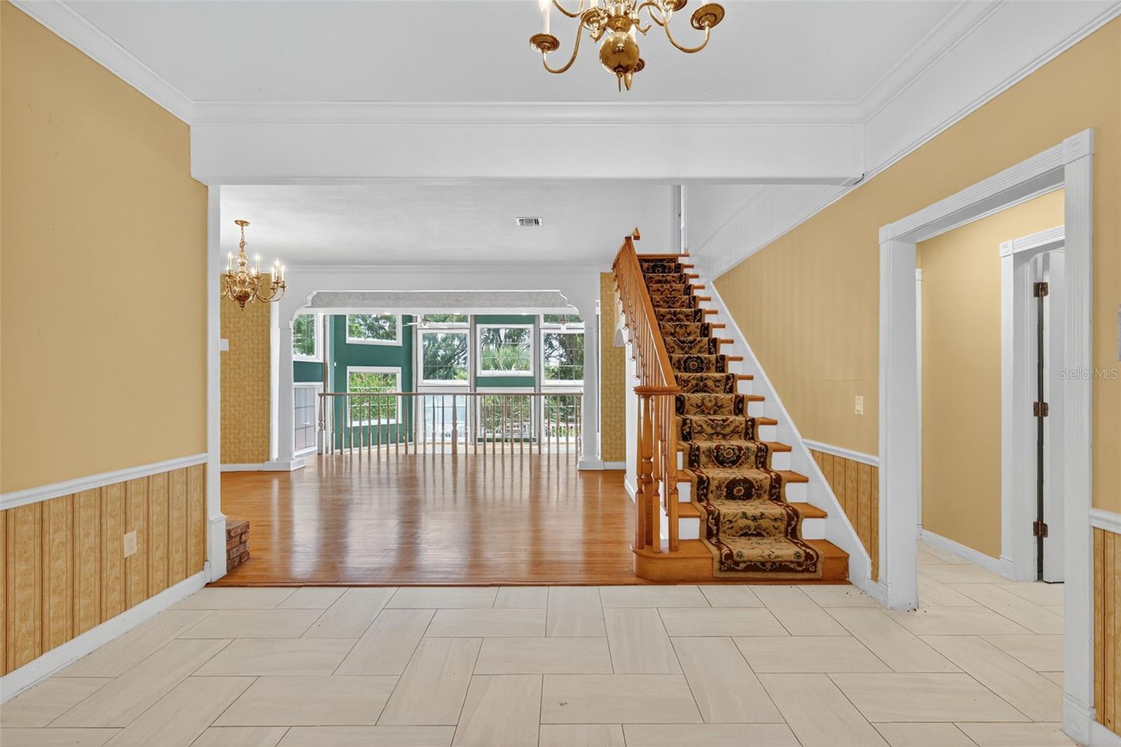 RAINBOW RIDGE - Residential