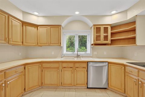 Tiny photo for 2450 Topping Place, Eustis, FL 32726 (MLS # G5100268)