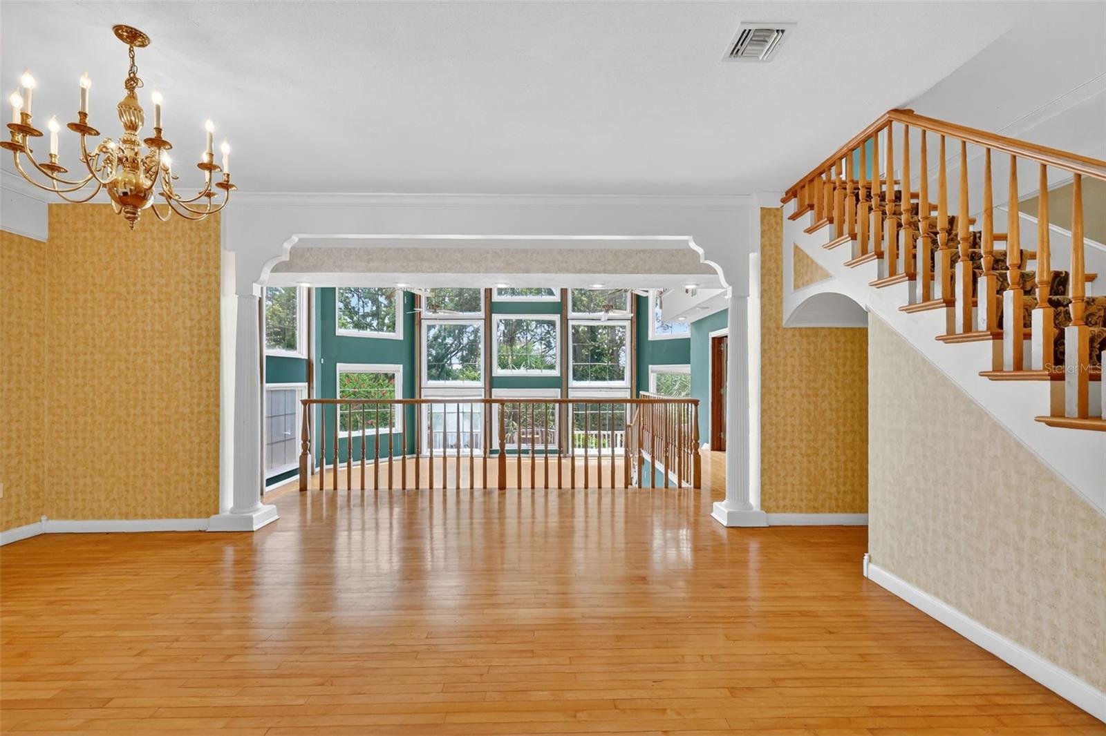 RAINBOW RIDGE - Residential