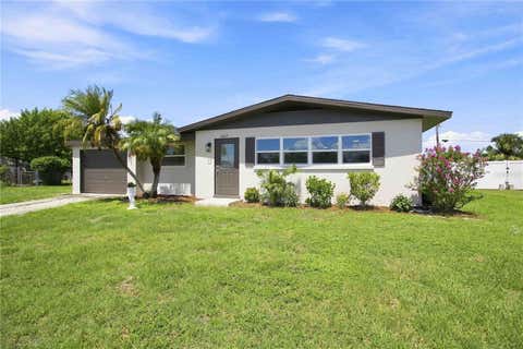 Photo of 2057 Garden Parkway, Bradenton, FL 34205 (MLS # A4703632)
