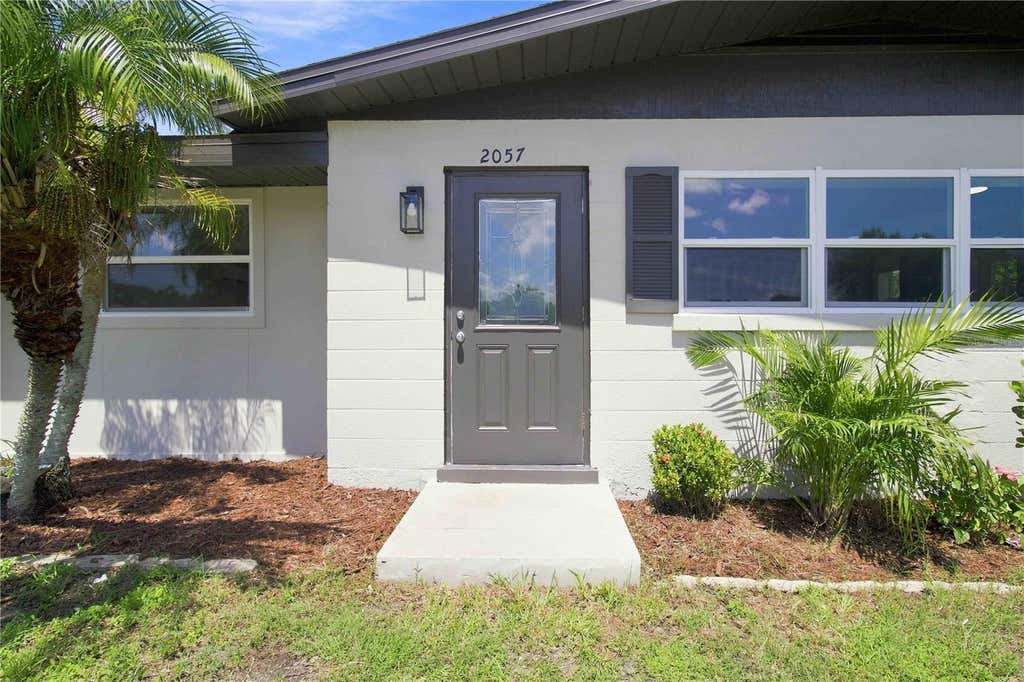 Photo of 2057 Garden Parkway, Bradenton, FL 34205 (MLS # A4703632)
