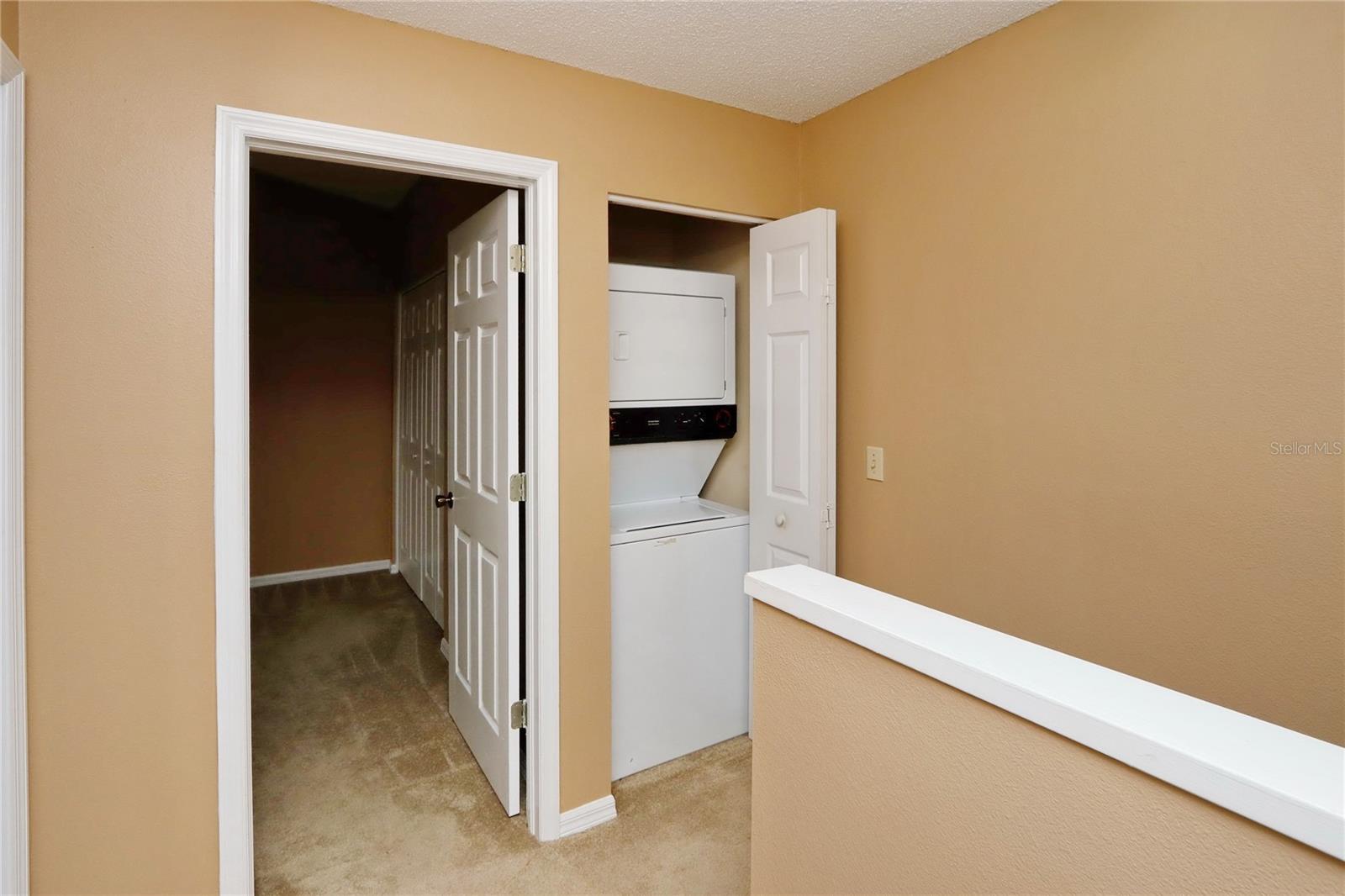 THE TWNHMS AT KENSINGTON PH - Residential