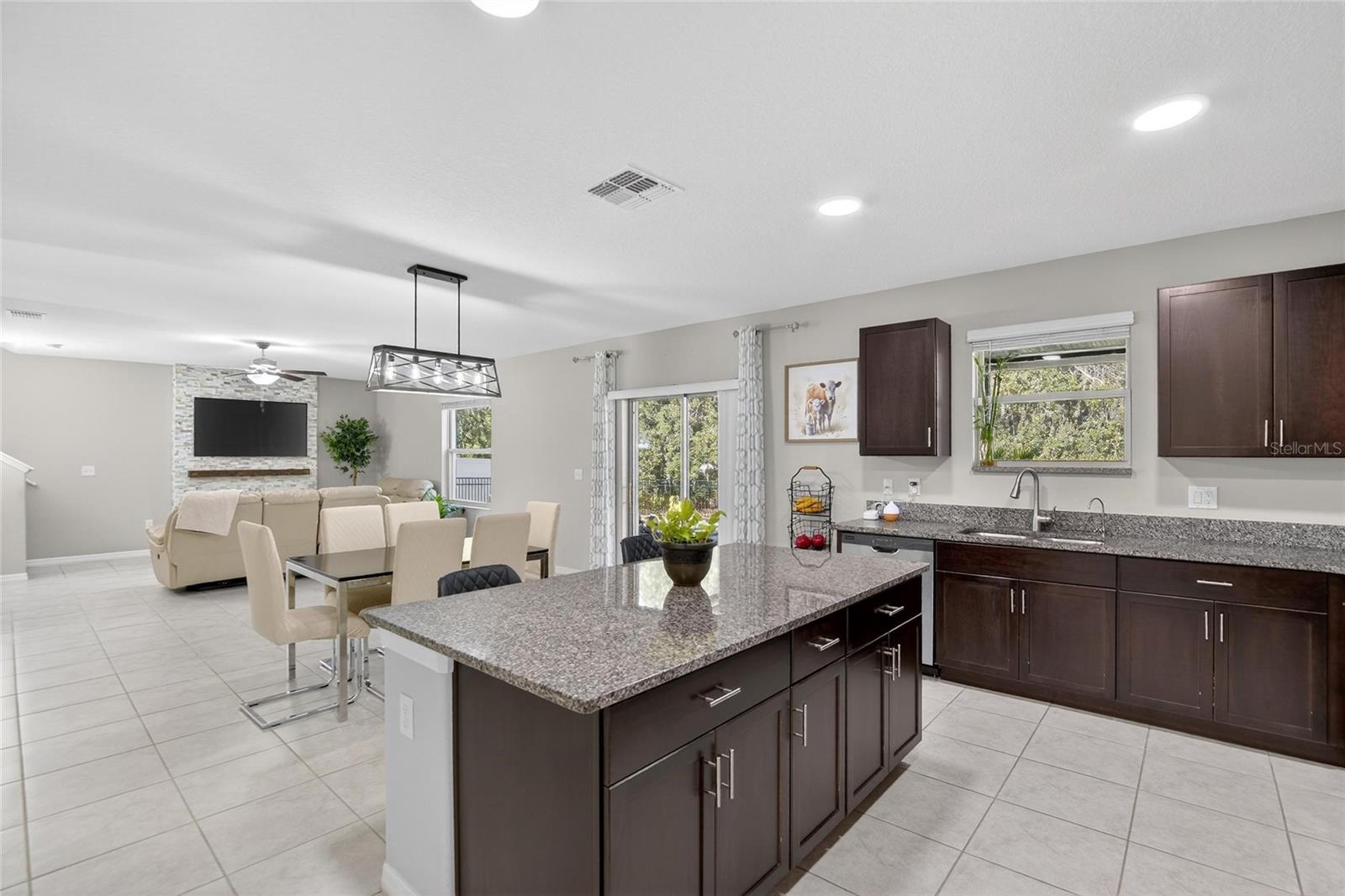 TRIPLE CRK PH 6 VILLAGE H - Residential