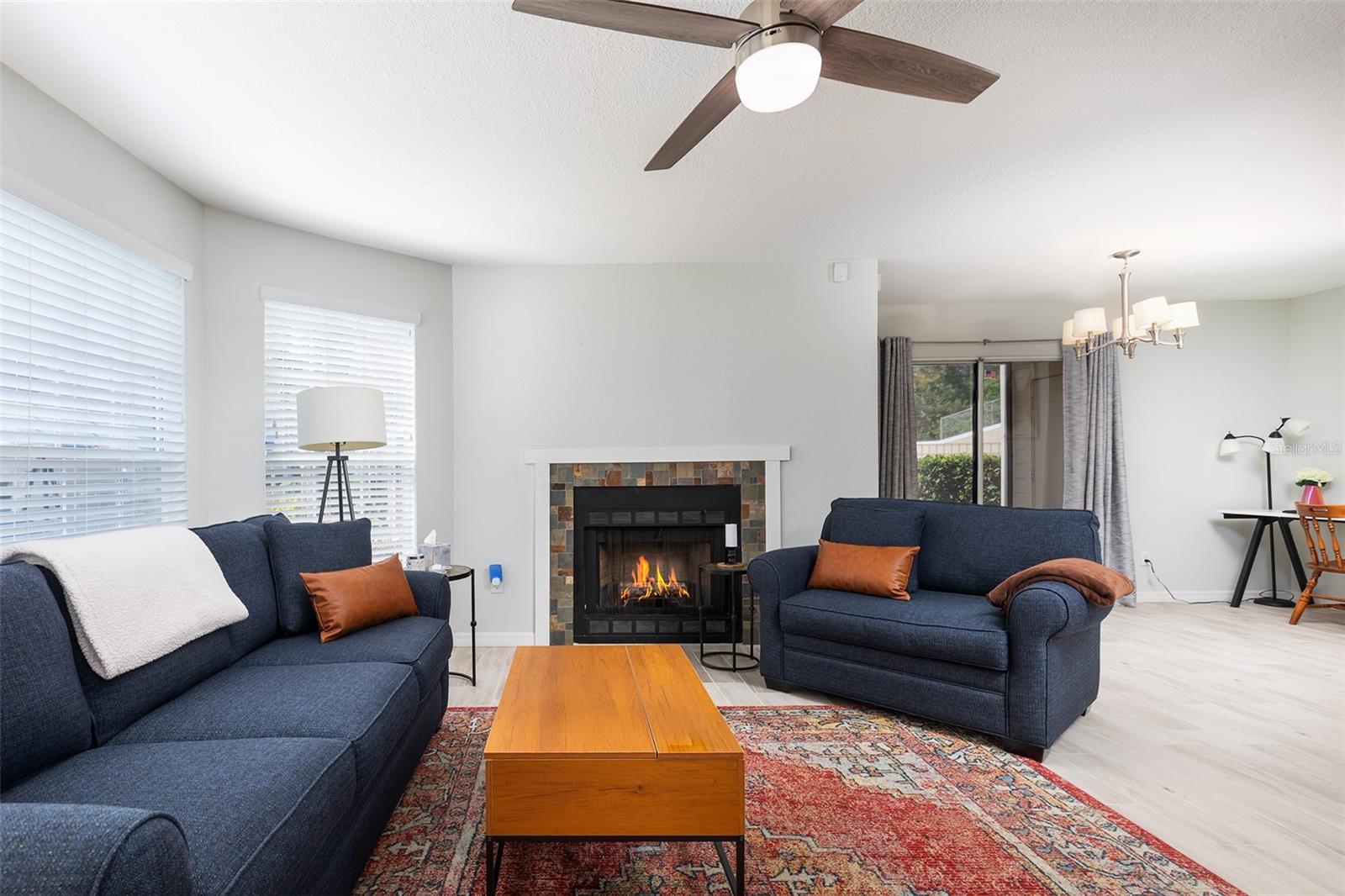 713 SANDY COURT 371