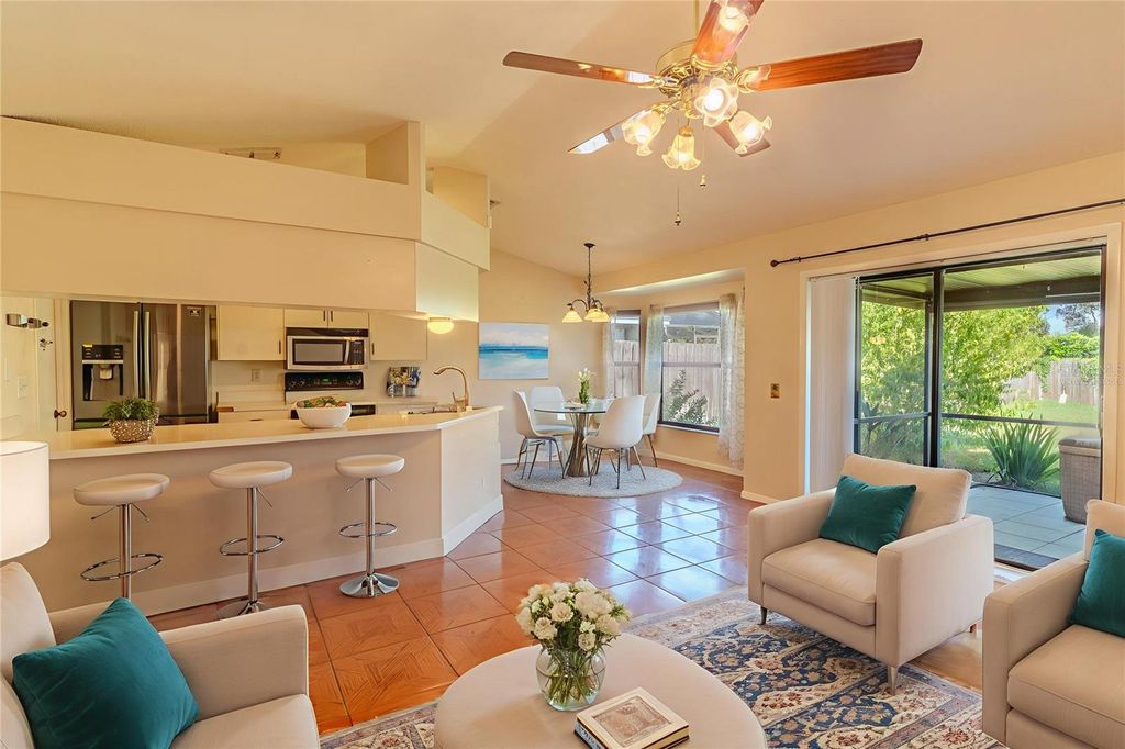 Photo of 94 Lake Daisy Boulevard, Winter Haven, FL 33884 (MLS # P4936428)