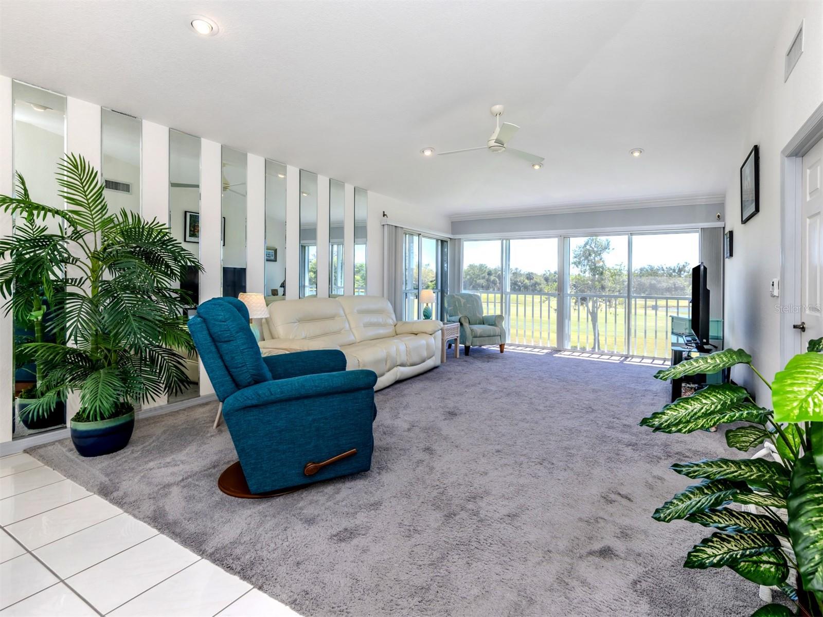 1041 CAPRI ISLES BOULEVARD 224