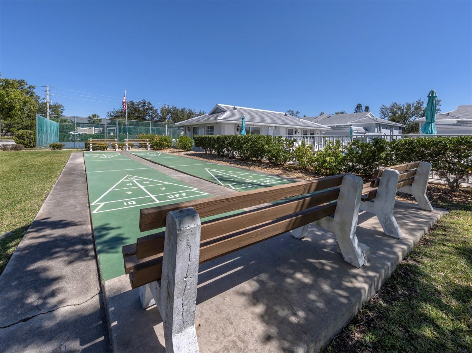 GOLF GREEN - Residential