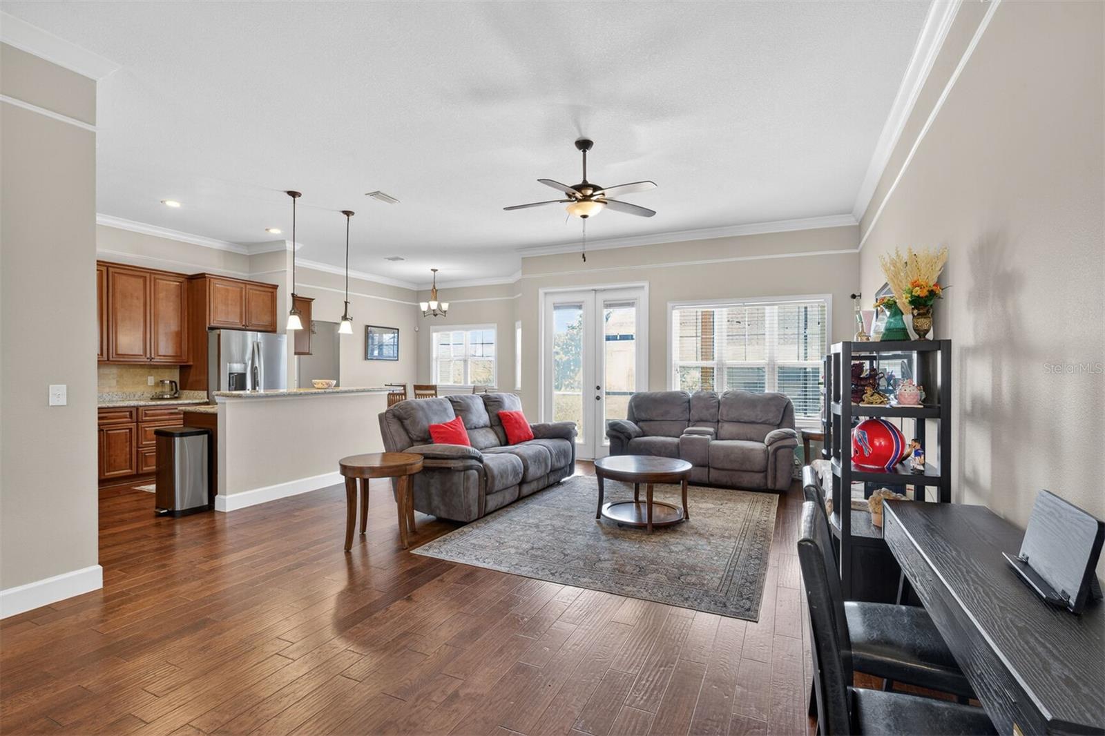 SOUTH POINTE PH 1 - Residential