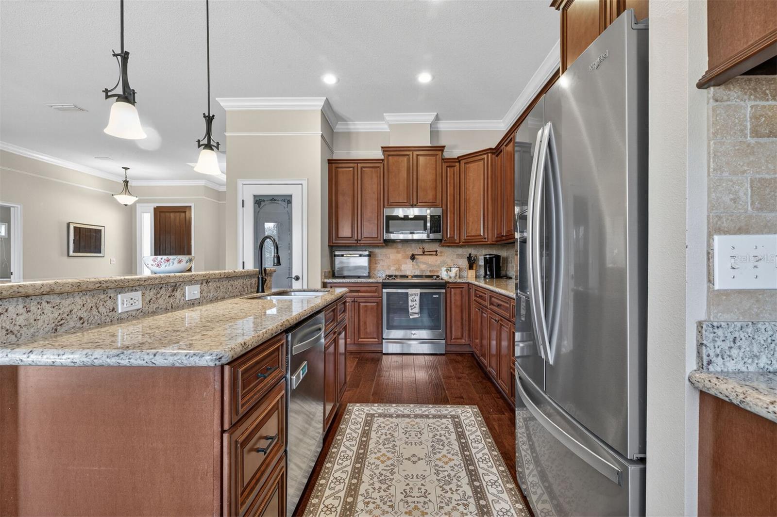 SOUTH POINTE PH 1 - Residential