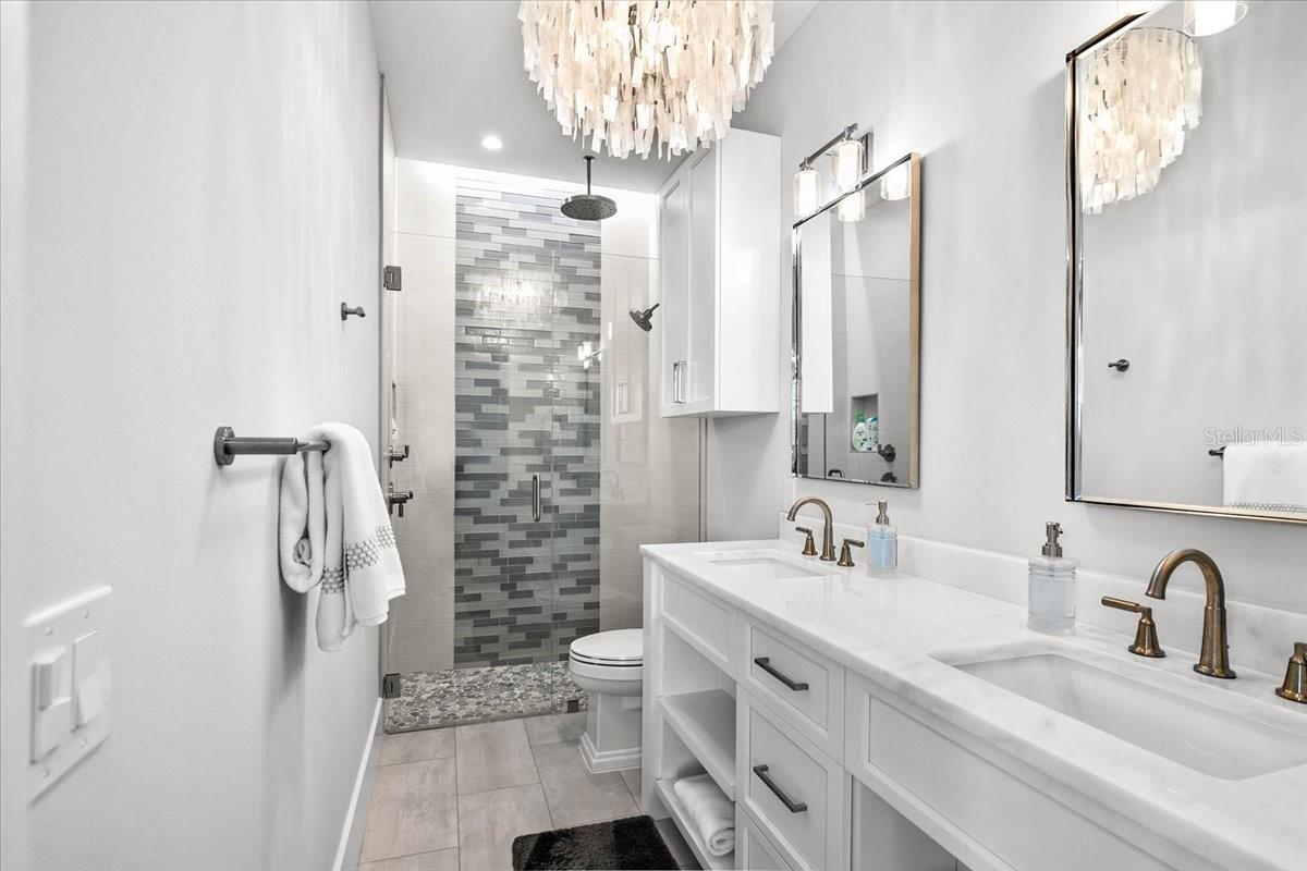 BAY PALMS ADD - Residential