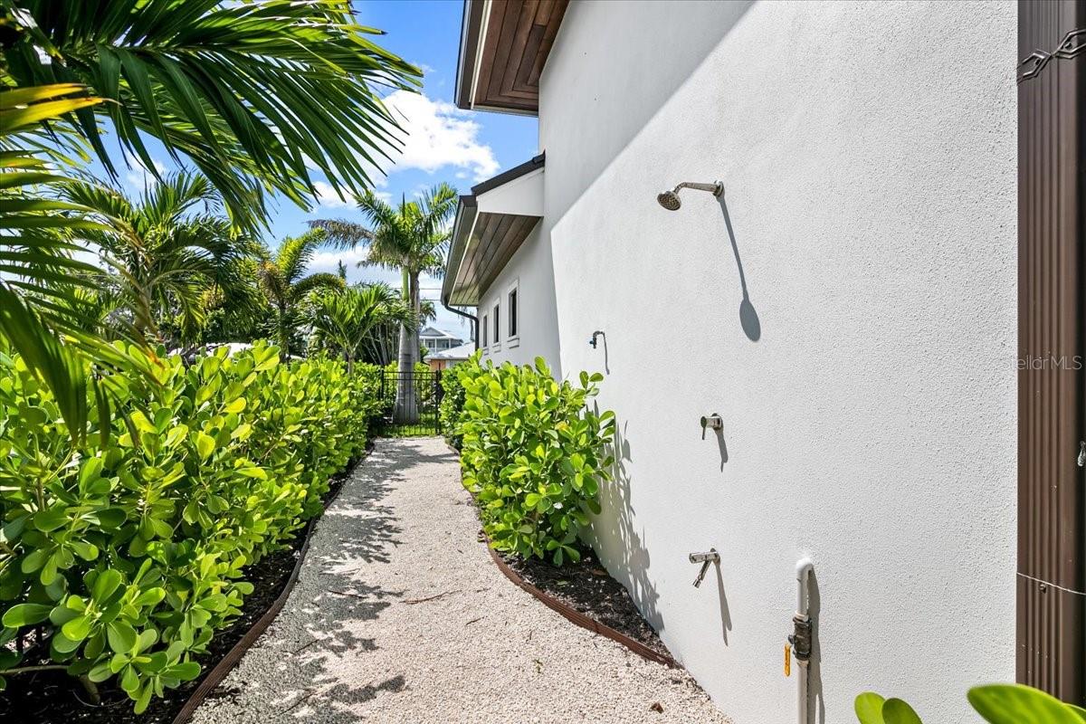 BAY PALMS ADD - Residential