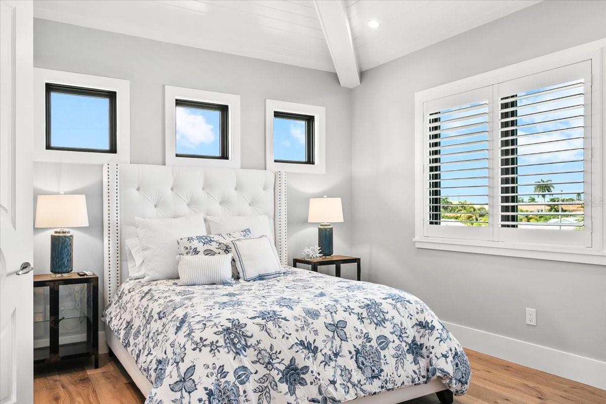 BAY PALMS ADD - Residential