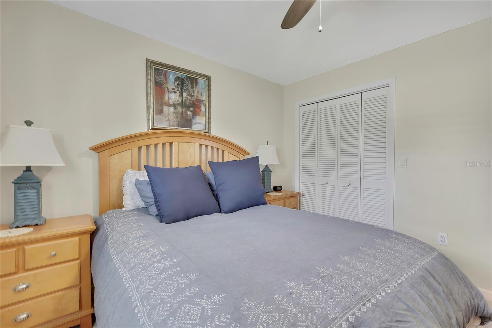 VILLAGE WOODS CONDO PH 01 - Residential